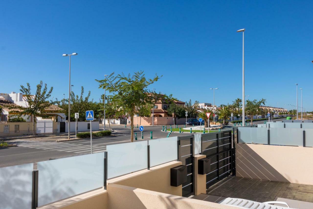 Playa Elisa Bay - Mil Palmeras Pilar de la Horadada Zewnętrze zdjęcie